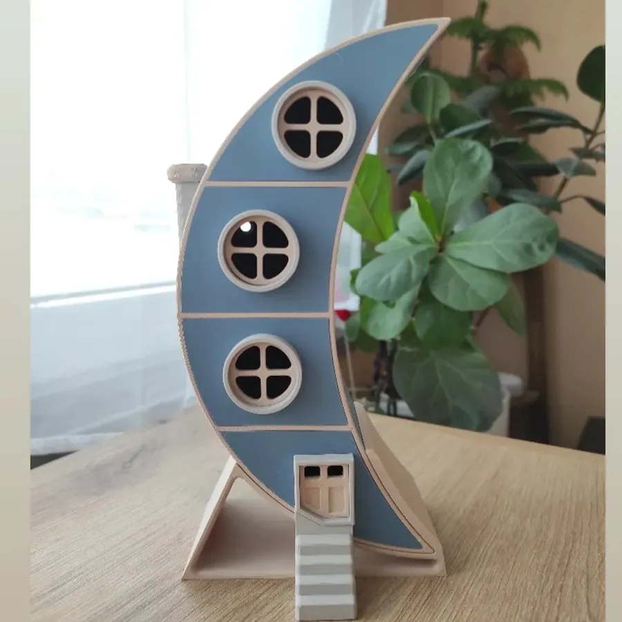 Little Moon House
