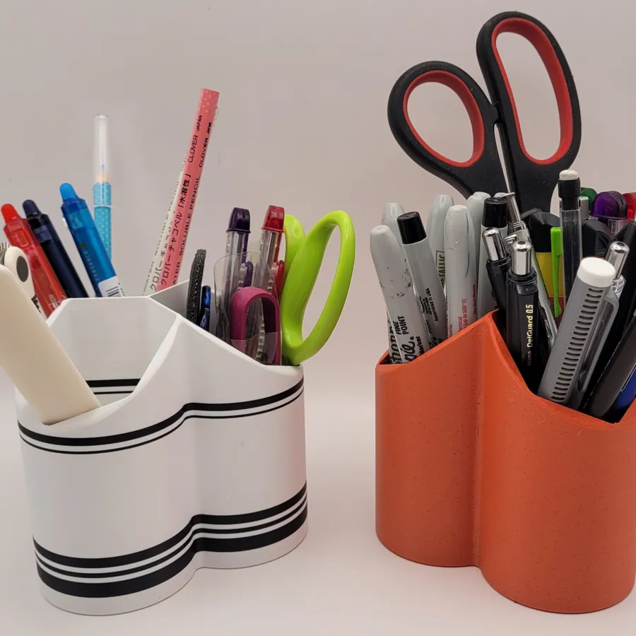 Three-Cup Desk Organiser