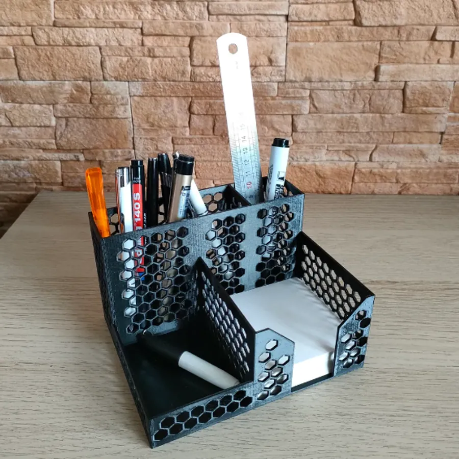 Compact Pen Holder